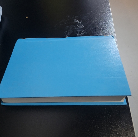 Colliers Junior Classics Collection - Picture 5 of 5